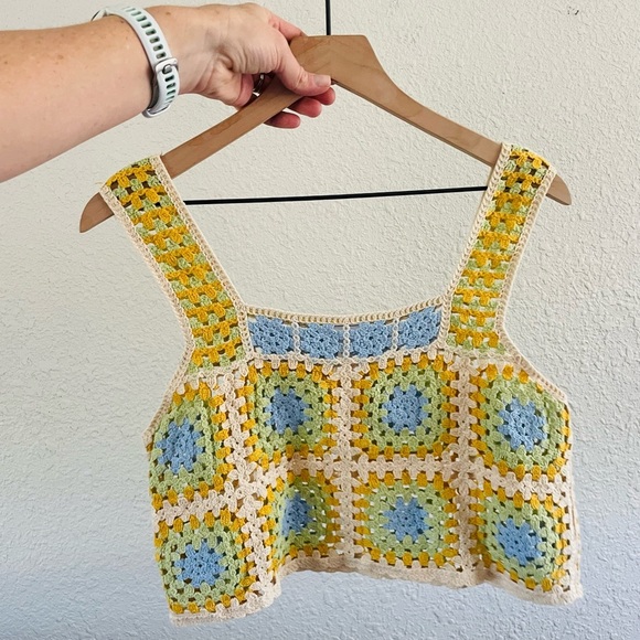 Cropped Cotton Crochet Tank - Picture 2 of 8